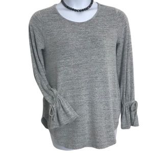 Gap Maternity Soft Grey Ruffle Cuff Sleeve Medium